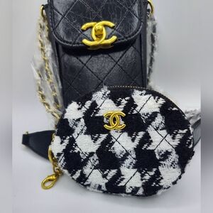CHANEL Makeup Quilted Mini Crossbody iPhone  Phone Pouch Tweed Coin Case NIB